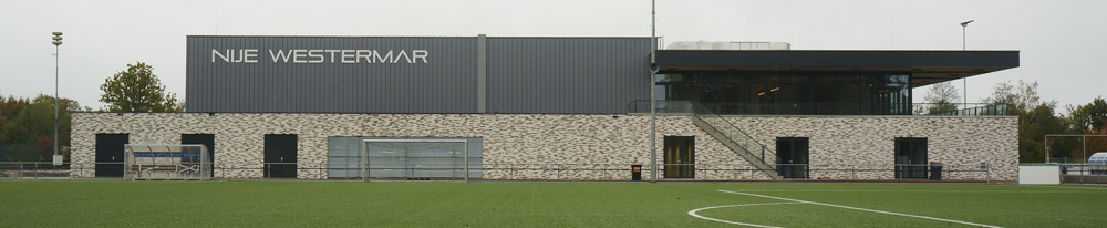 Sporthal opgebouwd uit CLADIWALL prefab gevelelementen
