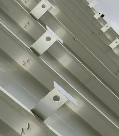 CLADIPLUS clips aangebracht op bestaande binnendozen